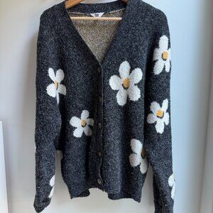 Ascot & Hart Flower Cardigan Size M